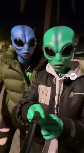 Da sind die beiden Alien Bros sich nicht einig 👽😂