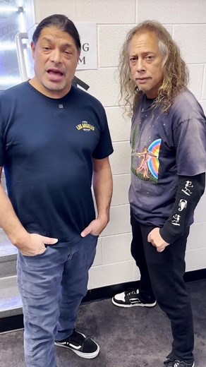 @metallica TOP 1 on Spotify🎸🤘🎉 #metallica #kirkhammett #jameshetfield #larsulrich #robtrujillo #tallicafamily #spotify #Love #fypシ #fyp ##spotifytop5