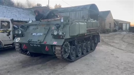 Restoring an armoured personnel carrier from start to finish part 2