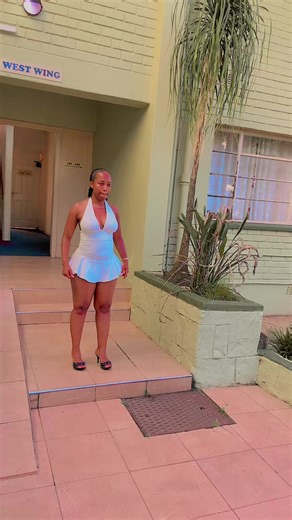 Isiko Lamakhosikazi: Izingubo Zokholo Nezempilo E-Zulu