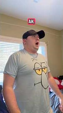 SPONGEBOB WALKED IN ON MR KRABS AND SQUIDWARD SCREAMING AT EACHOTHER!😱 #spongebob #youtubeshorts