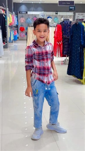 Shreyansh | Payal ke ghanak se jagenge sajna 🥰🥰🥰🥰 #viral #reels #explorepage #explore #reelitfeelit #trendingreels #viralvideos #viralreels #explore... | Instagram