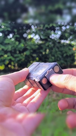 Lampu boleh ejas kepala