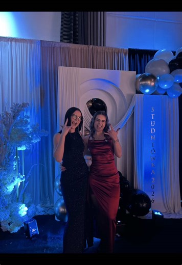 Navigating Prom Night Thoughts: Managing Overwhelming Voices