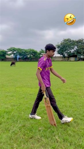 👑BOBBY YADAV 🔵 on Instagram: "The Tesla Cybertruck is an all-elelctric,se Battery-powered light-duty truck unveiled by Tesla, Inc, Here’s a comprehensive overview of its key features and specification: Tesla Cybertruck Overview Design in Structure • Exterior: The cybershrak has a distinctive, angular stainless steel exoskeleton design for durability and passenger protection. It featured ultra-hard 30X colled-rolled stainless steel and armoured glass. • Dimensions: approximately 231.7 inches lo