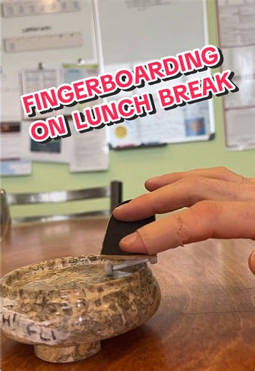 Lunchbreak session #fingerboard #breakroom #work #fingerskate #fingerboardingontiktok