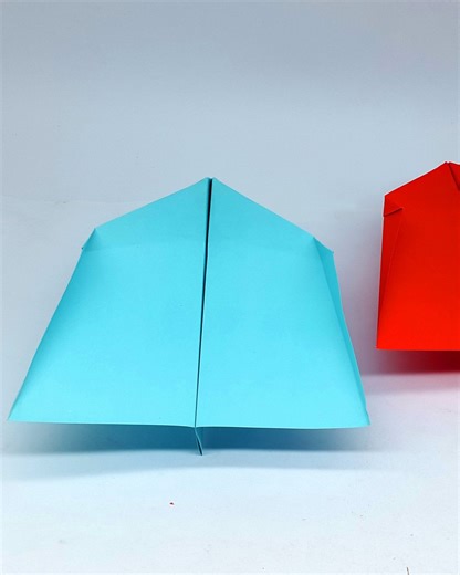 Easy Origami Paper Airplane Making Easy Tutorial at Home - DIY School Crafts #plane #airplane #toys | Origami Art & Crafts