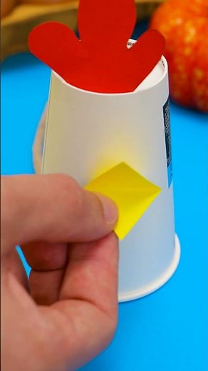 Cluckin' Fun: Create Your Own Talking Chicken Toy! 🐔🎉