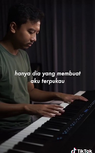terpukau - astrid. 🎹 Roland FP-90X #rolandindonesia #terpukau #terpukauastrid
