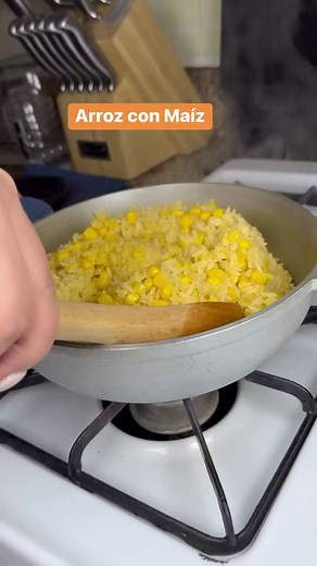 49K views · 1.1K reactions | Arroz con Maiz (rice with corn) is a super easy way to add variety to your weekly dinner sides. I love the slight sweetness of it, and if you're wondering, you can swap a can of corn for a can of mixed veggies, too! *Ingredients in the first comment!* #bigmamacooks #arrozconmaiz #corn | A Taste of Michelle | Facebook