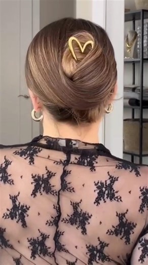 Cute heart pin bun hairstyle 🩷