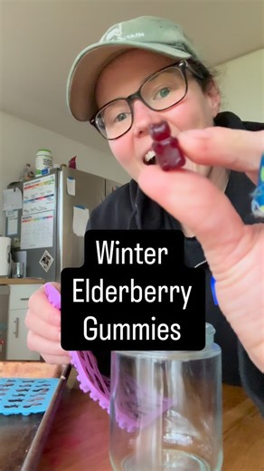 Using our elderberry syrup we made a couple weeks ago from our native blue elderberry tree, I was happy to have a moment to make some elderberry gummies as a nutritious treat. We have a couple of them a day to help boost antioxidants, potassium, vitamin C, and Vitamin A. *Note: If plant-based, you can also use agar agar to help solidify the gummies. Also, always make sure to cook your elderberries as raw elderberries are toxic! Smiles, Melissa ❤️🌿 #elderberry #pollinatorgarden #elderberrysyrup 