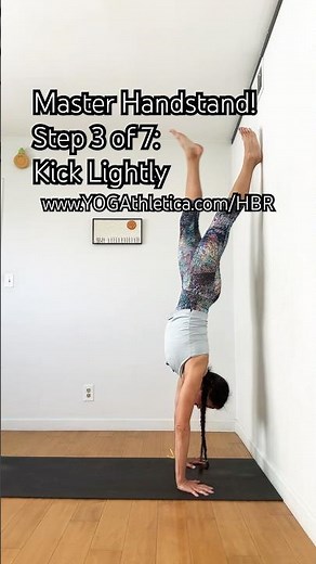 7-Step Yoga Handstand Progression 🤸‍♀️ Step 3️⃣ of 7️⃣ 🤸 Kick Lightly