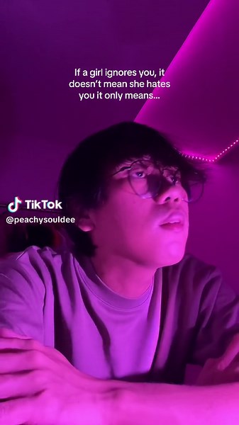 Understanding When a Girl Ignores You: Decoding Her Silence