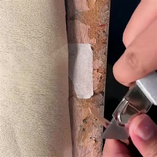 How to make qalam like a pro? A DIY Qalam making tutorial by Okasha Sahil for beginners. Whether it is bamboo or reed, you can turn them into beautiful functional qalams in no time after watching this video. Learn Arabic Calligraphy by Ustad Okasha Sahil WhatsApp for Details: 92-324-0407279 https://wa.me/message/CPQZP62ULXQHI1 #OkashaSahil #OkashaCalligraphy #ThuluthScript | Okasha Sahil