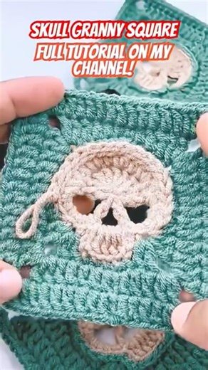 TUTORIAL HERE! 👆 Crochet Skull Granny Square | Easy & Perfect Pattern for Beginners