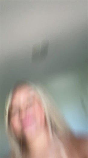 _monicacrawley (@_monicacrawley)’s videos with original sound - _monicacrawley