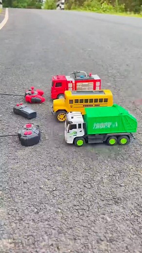 New Remote wala Truck Bus And Crane toys for kids #tractor #truck #rccar #viralreelsシ #rctoys #jcb #shorts | Tom Toys