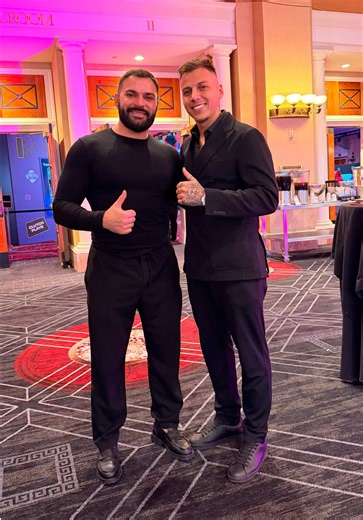 ЧЕСТЬ БЫТЬ ЧАСТЬЮ LIVE FEST 2025 LAS VEGAS ✨ Благодарю каждого, кто сделал это возможным. Мы творим историю вместе 💜#LIVEFest2025 #MakeLIVECount@Sambel Anggun Josss