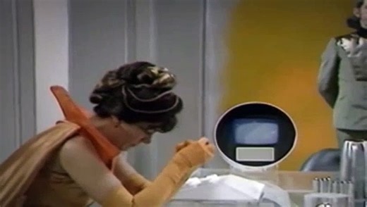 Doctor Who S10E10 Frontier In Space Pt 2 (1963–1989)