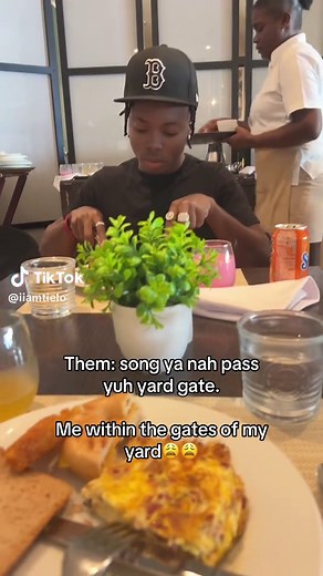 Tielo Lanez (@iiamtielo) - Greedy Dance Challenge with Tate McRae's Song