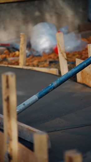 THE BEAUTY OF A BROOM FINISH Ever wonder why most concrete isn’t left smooth? It’s not just about looks — it’s about safety and durability. A broom finish adds fine texture to the surface, giving your shoes and tires the traction they need, especially when things get wet or icy. Right after the concrete is floated, the finisher drags a broom lightly across the surface — a simple step that requires perfect timing. Too early, and it ruins the surface. Too late, and the texture won’t set right. Tha