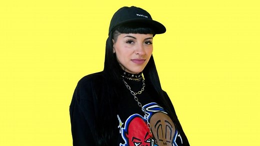 Cazzu Breaks Down The Meaning Of "Visto A Las 00:00"