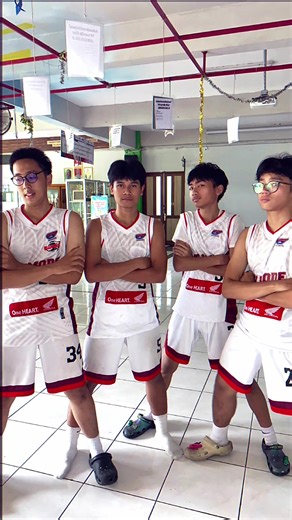 Exploring Dimas and Givarli's Connection in Raka '27