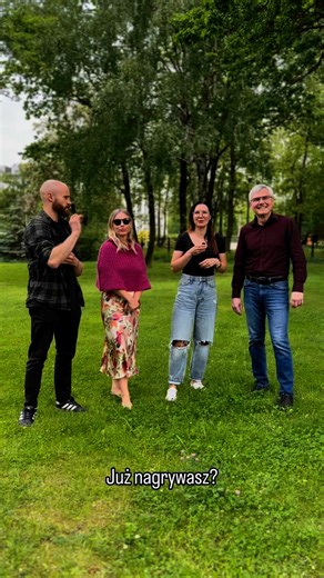 2.4K views · 24 reactions | Odwiedzili nas dzisiaj organizatorzy Slow Fashion & Design ✨ Radio Łódź jest głównym patronem wydarzenia  Spotkacie nas w Ogrodach Geyera!  Festiwal rusza w piątek, 6 czerwca ✌️ | Radio Łódź | Facebook