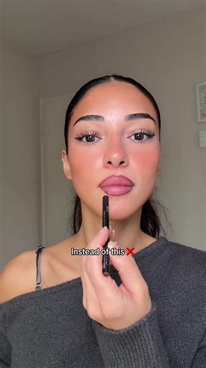 Perfect Bratz Lips Without Overlining