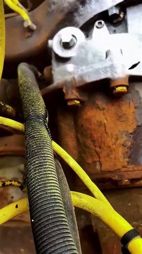 Manual Rust Removal vs Sandblasting! 20x Efficiency Gap Visible