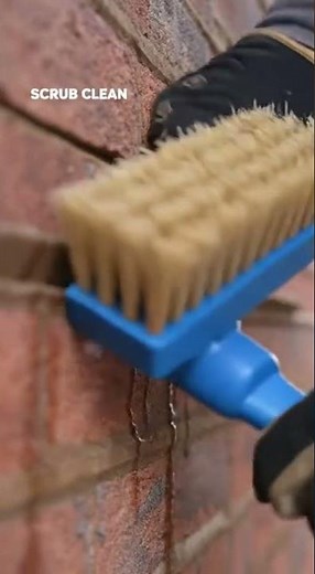 How to Repoint brickwork 😲#bricks #bricklaying #manybricks