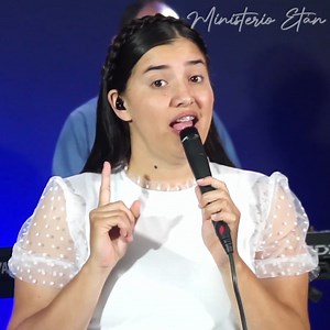 34K views · 1.3K reactions | El Poder Del Cristiano Está En La Oración | Ministerio Etán #cancionescristianas #MinisterioEtan #musicacristiana #OscarMedina | Ministerio Etán | Facebook