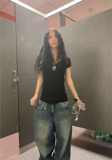 hey there deliliah #fyp #fit #outfit #viral #foryoupage #fitcheck #foryou #real #trending #xyzbca