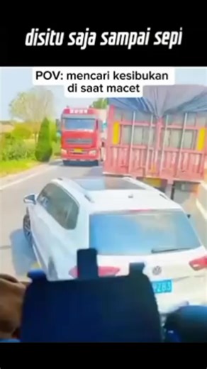 Nikmati Sendiri di Tengah Macet