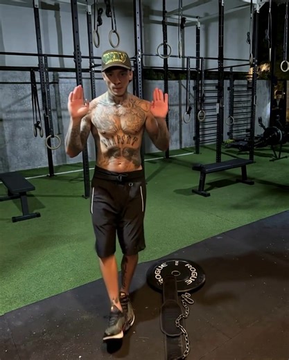 Central Cee Spotted Doing ‘Put Me In Chanel’ Dance 🤣🤣 #viral #centralcee #dance #comedy #roadman @CentralCee