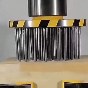 6.2K views · 11 reactions | The strongest object to withstand the load❤️ #Al-Ta'ee vs Al-Nassr #cristianoronaldo #LionelMessi #Inter #Milan #EPL #MacAllister #BingChilling #banfieldriverplate #LigaArgentina #riverplate #InterdeMiami #WestHam | MNCHS - ABM HUB | Facebook