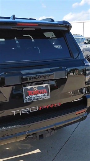 2025 TOYOTA 4RUNNER TRD PRO PRE-OWNED BLACK/BLACK