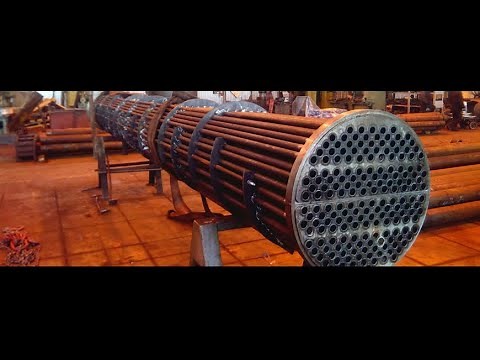Extracting or Pulling Bundle of Shell &Tube Heat Exchanger by the Puller, Crude/RCR Heat Exchanger.