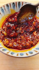 Super addictive Chili Garlic Sauce ready in 15 minutes! You'll want to put it on everything!⁠ https://iheartumami.com/garlic-chili-sauce/ ⁠ Made with avocado oil and loads of garlic and ginger, the sauce tastes garlicky, smokey, a little spicy but not overpowering, and with a subtle hint of sweetness.⁠ ⁠ Best of all, you don't need to hunt for hard-to-find ingredients. I'd say you might already have them in your pantry!⁠ ⁠ This is the perfect condiment for noodles and dumplings or add it to frie