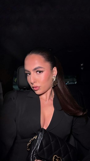 16 reactions · 46 comments | my 10 minute makeup routine 懶 products used: @laneige_us lip mask @rhode glazing milk @cerave ultra light moisturizing gel @fentybeauty skin tint @maybelline super lock brow gel @tower28beauty serum concelar @rarebeauty bronzer stick & liquid blush @anastasiabeverlyhills lash sculpt lengthening mascara @hauslabs powder highlighter #explore | 퐀퐍퐀 퐌퐀퐑퐈퐀 퐆퐀퐑퐂퐈퐀 | Facebook