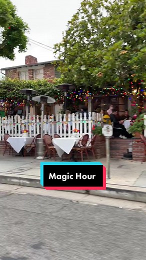 Romantic Dining Experience at The Ivy Restaurant in Los Angeles