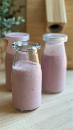 Kristin | The Freshly Milled Homesteader on Instagram: "Comment YOGURT for the free printable recipe!"