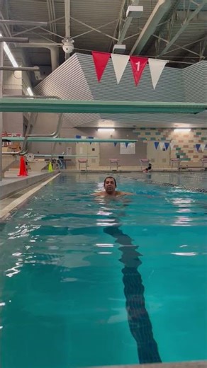 Doing a side flip into a down, up at the gym. In a 13 foot pool 💦 💧
