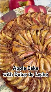 This Spiced Apple Coffee Cake Is the Ultimate Apple Dessert