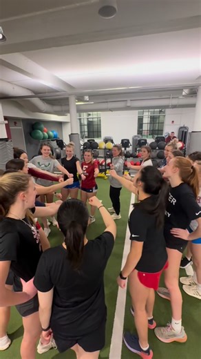 Phillips Exeter Academy S&C | Our in season athletes crushing it in the weight room today 💪🔥#ExeterStrength #GoBigRed | Instagram