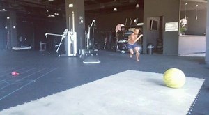 30K views · 340 reactions | Yep. I'm using a bosu. It is functional...