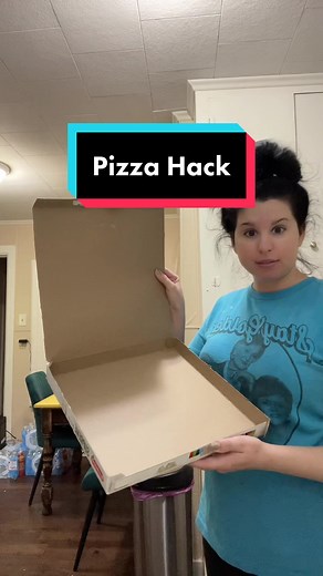 Pizza box hack #fyp #foryoupage #foryou #fypシ #xyzcba #glitterforever17 #glittercritter #glitterclitter #pizzahack #pizza #pizzalover #food