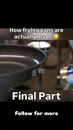 howitsmadeactually on Instagram: "That’s a satisfying process 😮 #howto #made #pan #food #explorepage #igreels"