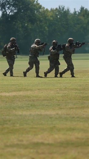 The #ManeuverWarfighterConference demo showcased how drones and robotics are fundamentally changing the battlefield. Our demonstration highlighted how these systems provide a critical edge, from enhancing situational awareness to delivering lethal force. 🎥 U.S. Army video by Braxton Lee - U.S. Army Maneuver Center of Excellence | U.S. Army